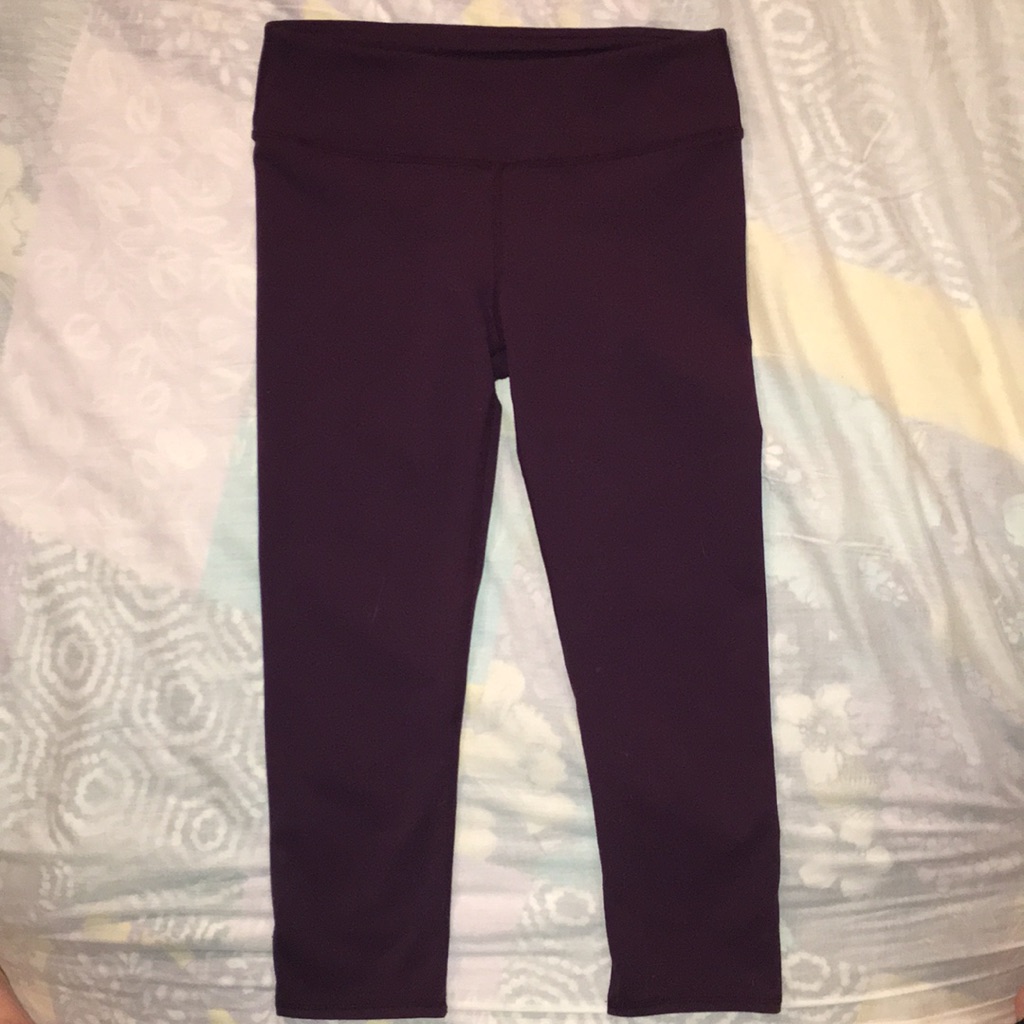 Fabletics Yoga/Exercise Capri